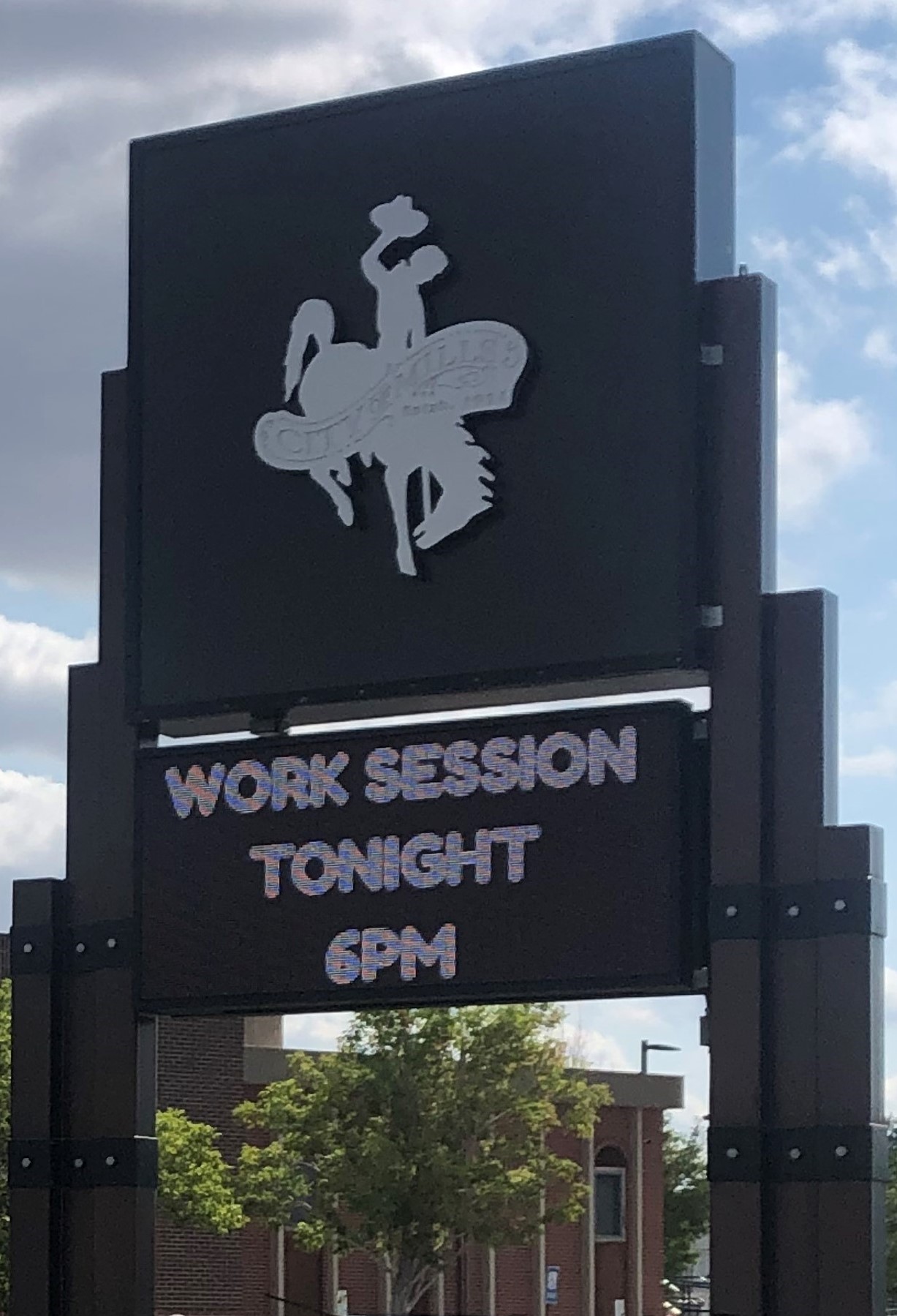 Weather Cam Mills, WY